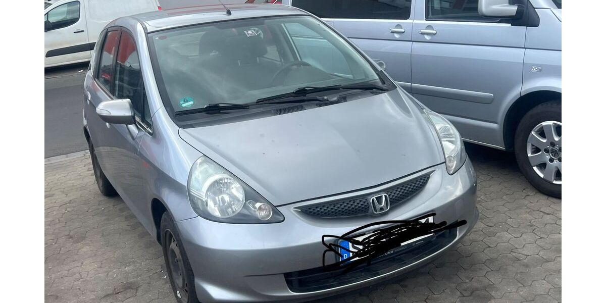 Honda Jazz 234.566 km 999 &euro; Nürnberg 90439