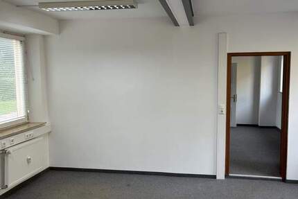 Gewerbeobjekt Schwabach - 2 Zimmer, 60 m&sup2;, 580&euro; | Angebot:25678127