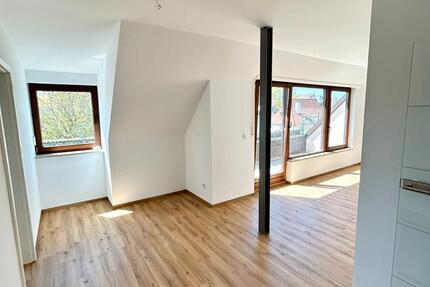 Wohnung Fürth Bislohe - 3.5 Zimmer, 99 m&sup2;, 1.335&euro; | Angebot:26600559