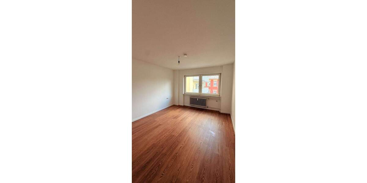 Etagenwohnung Nürnberg Maxfeld - 3 Zimmer, 74 m&sup2;, 990&euro; | Angebot:25665860