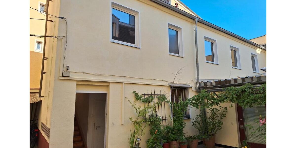 Etagenwohnung Nürnberg Eberhardshof - 3 Zimmer, 63 m&sup2;, 225.000&euro; | Angebot:26960007