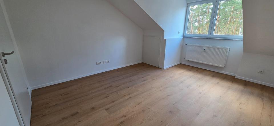 Dachgeschoßwohnung Erlangen Bruck - 2 Zimmer, 50 m&sup2;, 850&euro; | Angebot:25935681
