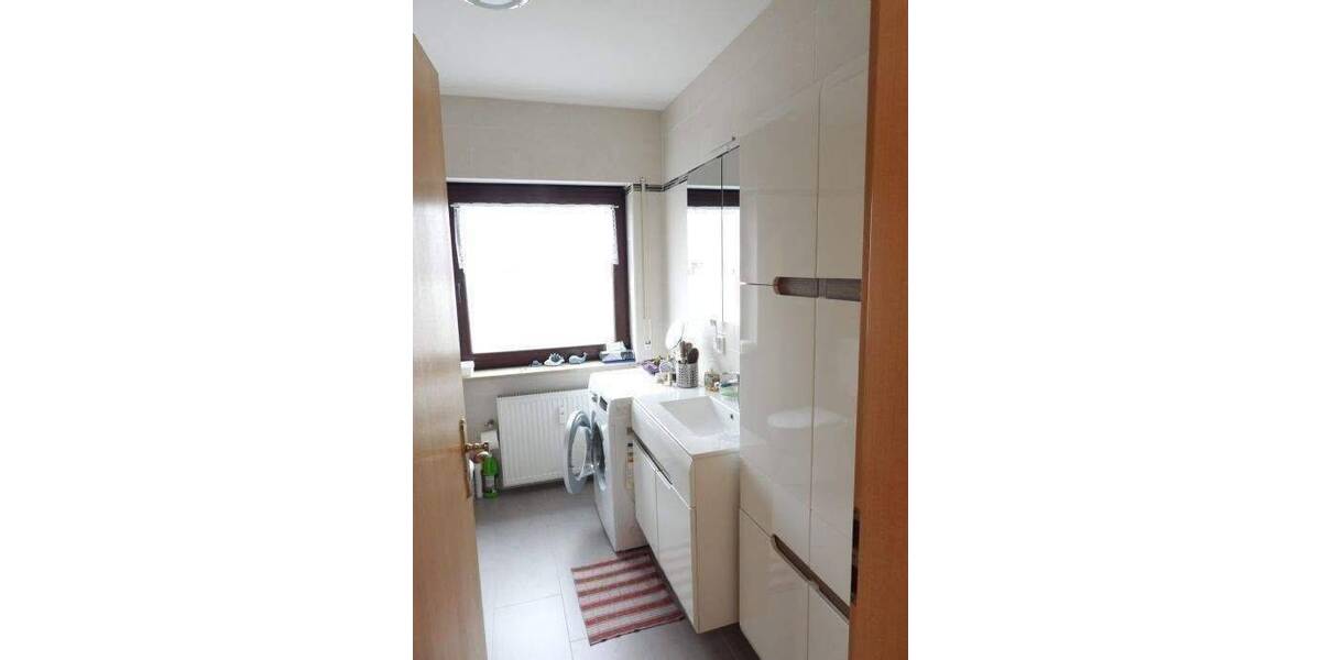 Etagenwohnung Roth - 3 Zimmer, 76 m&sup2;, 199.000&euro; | Angebot:26868489