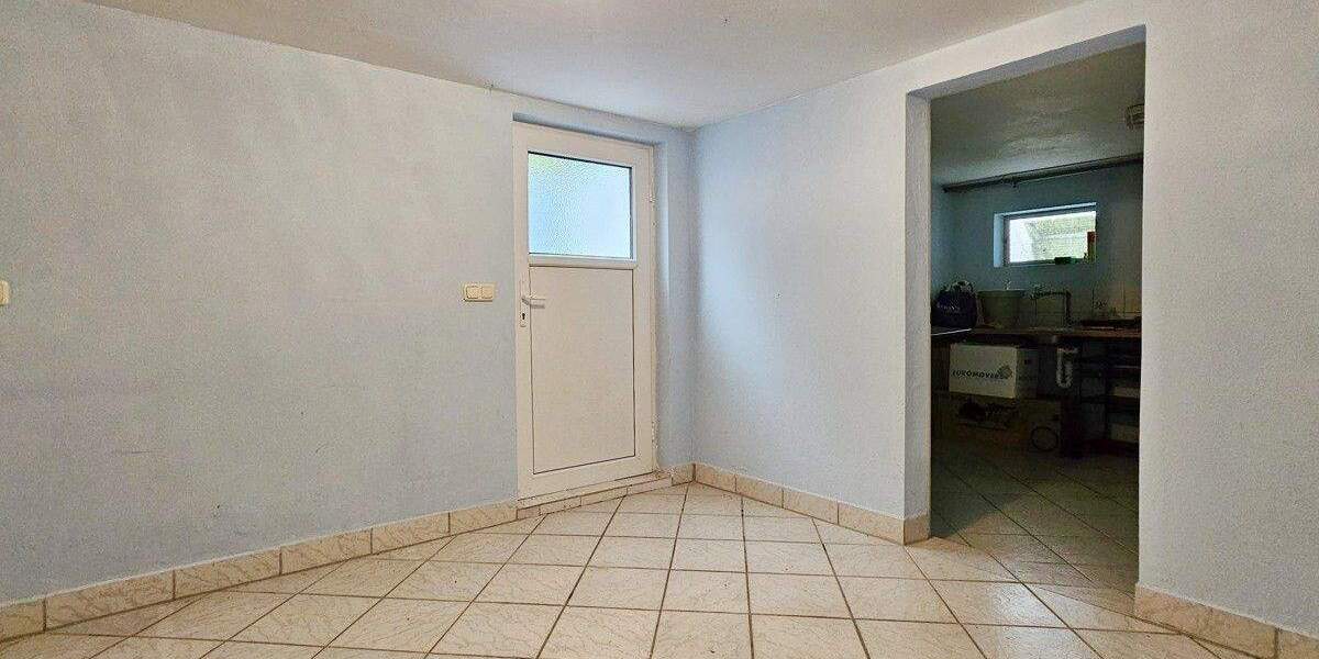 Reihenendhaus Nürnberg Gebersdorf - 5 Zimmer, 146 m&sup2;, 649.000&euro; | Angebot:25732352