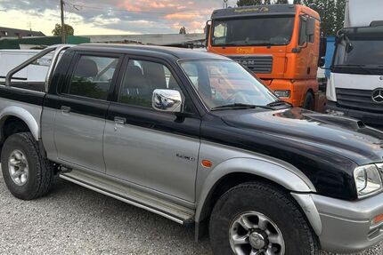 Mitsubishi L200 146.000 km 6.900 &euro; Nürnberg 90441