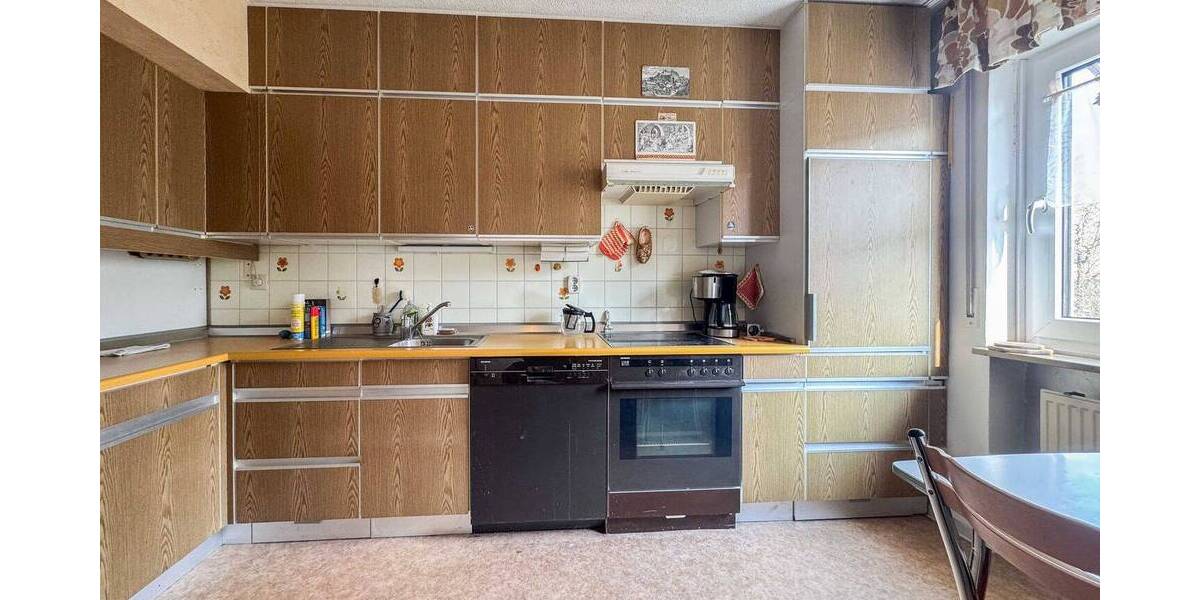 Reihenmittelhaus Nürnberg Laufamholz - 6 Zimmer, 140 m&sup2;, 535.000&euro; | Angebot:26800327