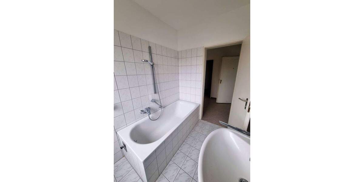 Etagenwohnung Erlangen Sieglitzhof - 3 Zimmer, 83 m&sup2;, 329.000&euro; | Angebot:25669551