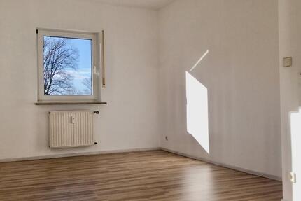 Wohnung Heroldsberg - 3 Zimmer, 90 m&sup2;, 1.090&euro; | Angebot:25934676