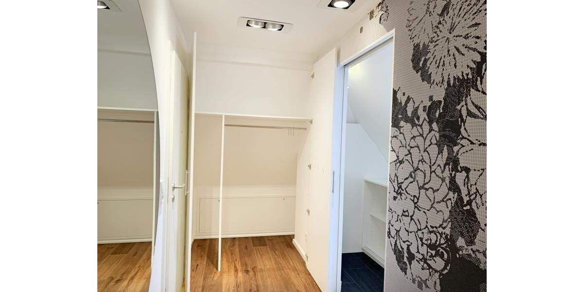Etagenwohnung Nürnberg Glockenhof - 3 Zimmer, 134 m&sup2;, 995.000&euro; | Angebot:25683970