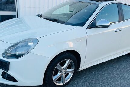 Alfa Romeo Giulietta 220.000 km 4.490 &euro; Nürnberg 90431