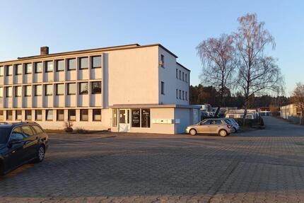 Gewerbeobjekt Neunkirchen am Sand - 735&euro; | Angebot:24762127