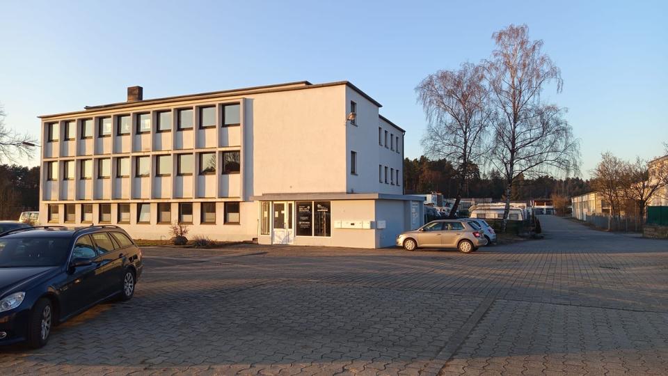 Gewerbeobjekt Neunkirchen am Sand - 735&euro; | Angebot:24762127