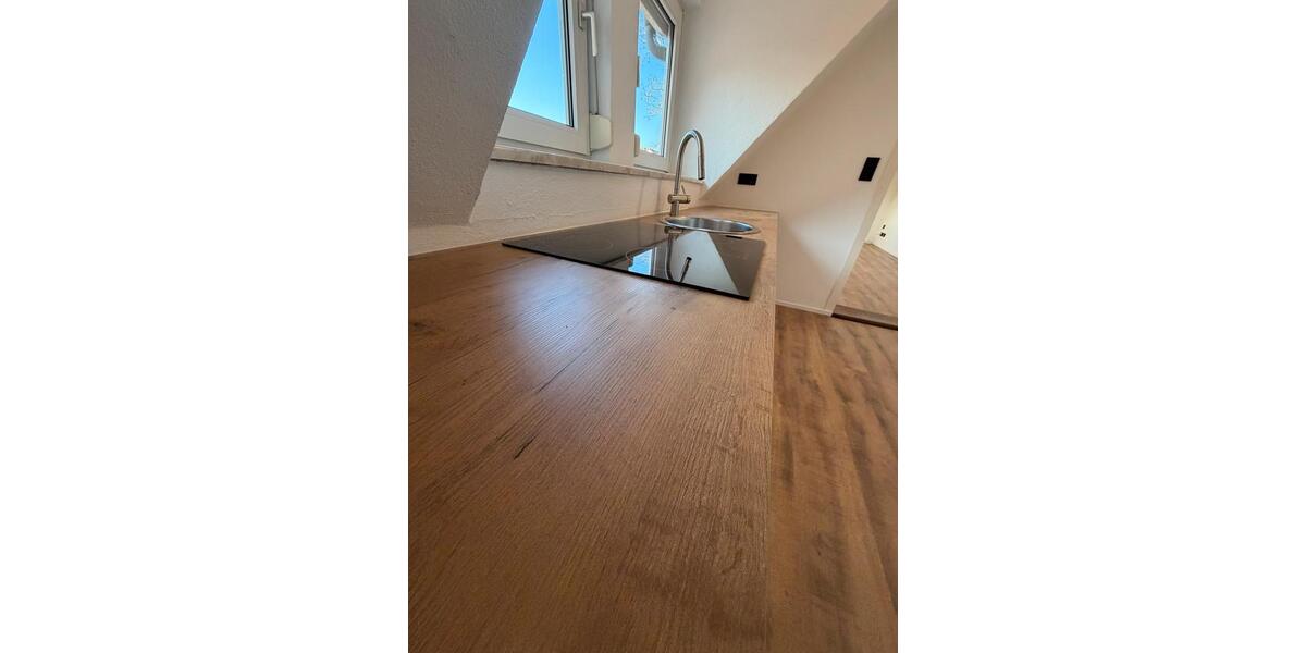 Dachgeschoßwohnung Windsbach - 2 Zimmer, 61 m&sup2;, 850&euro; | Angebot:25947998