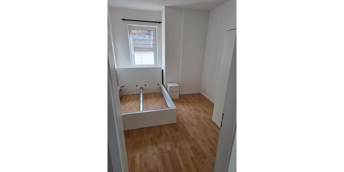 Etagenwohnung Buckenhof - 2 Zimmer, 43 m&sup2;, 215.000&euro; | Angebot:25614216