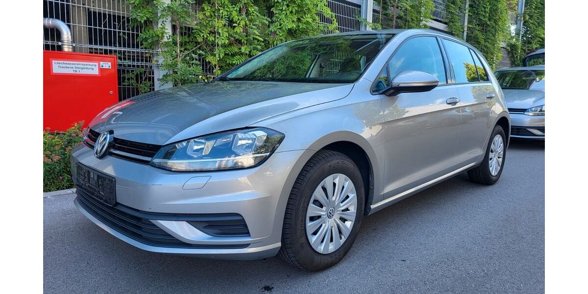 VW Golf 184.000 km 8.490 &euro; Nürnberg 90449