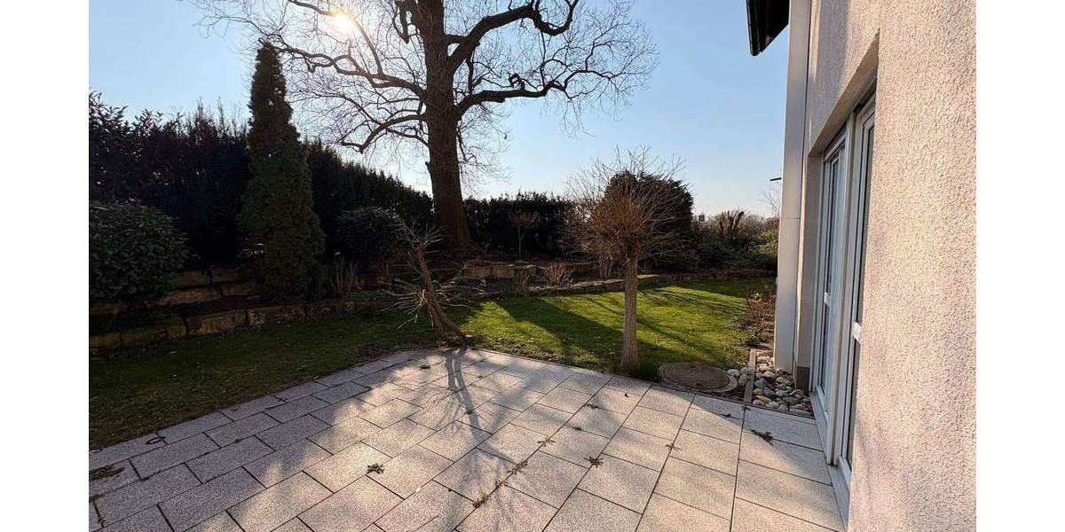 Etagenwohnung Nürnberg Gaismannshof - 4 Zimmer, 145 m&sup2;, 2.000&euro; | Angebot:25940493