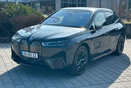 BMW iX 28.905 km 51.999 &euro; Wendelstein 90530