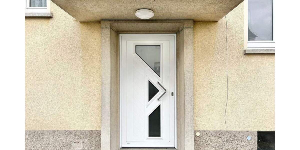 Etagenwohnung Nürnberg Laufamholz - 3 Zimmer, 91 m&sup2;, 1.100&euro; | Angebot:26595192