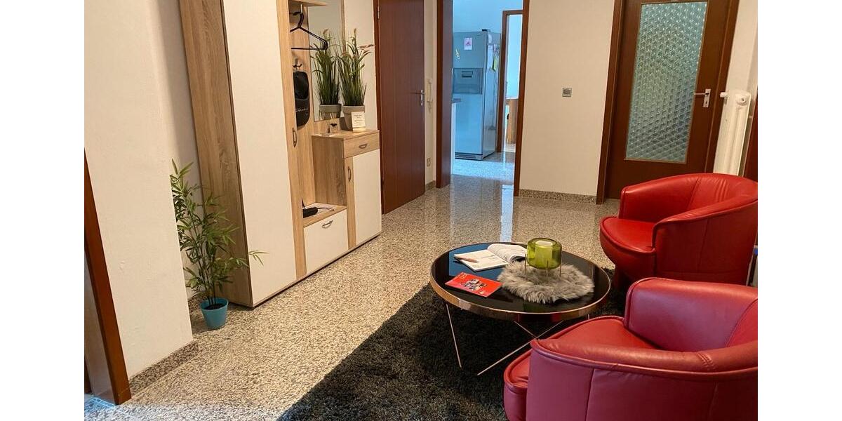 Etagenwohnung Heroldsberg - 5 Zimmer, 120 m&sup2;, 1.500&euro; | Angebot:26635440