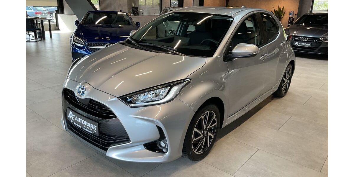 Toyota Yaris 26.800 km 17.980 &euro; Forchheim 91301