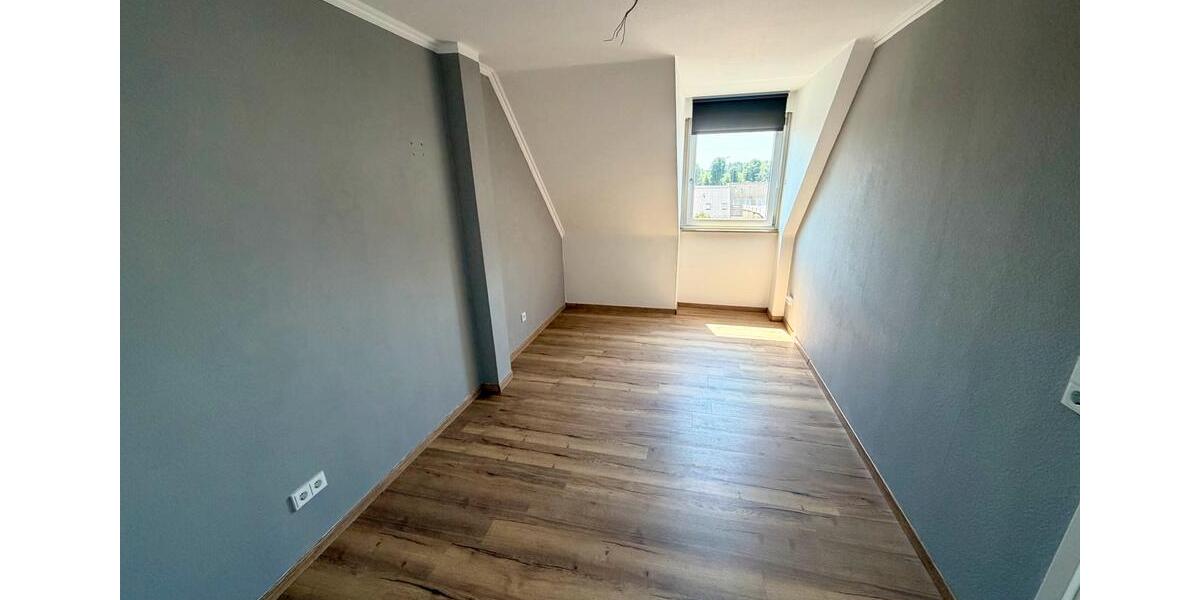 Etagenwohnung Röttenbach - 4 Zimmer, 103 m&sup2;, 219.000&euro; | Angebot:27093512