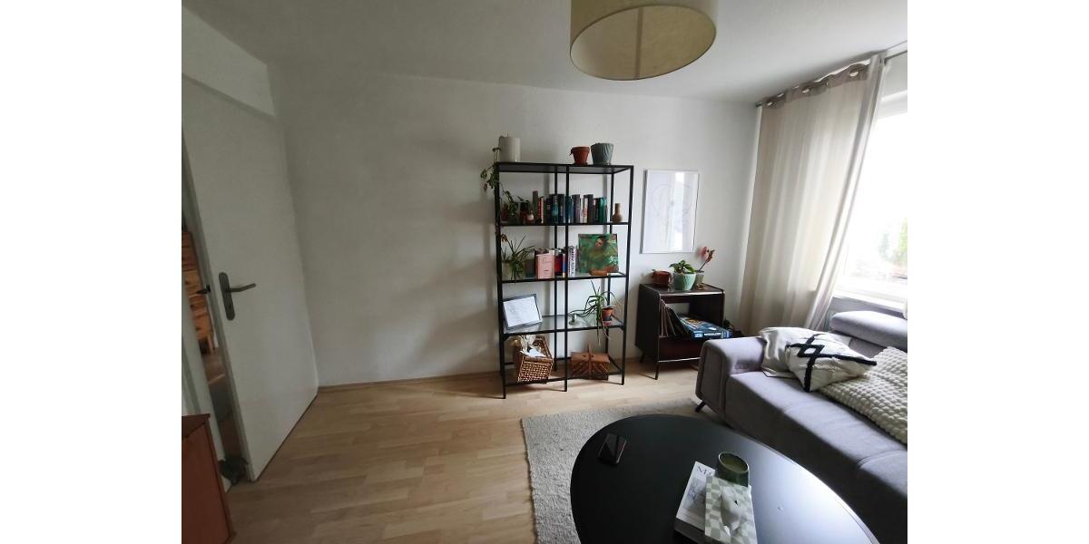 3 Zi. Wohnung im DG (2.OG) mit Stellplatz - Etagenwohnung Dechsendorf Dechsendorf | Angebot:26002016