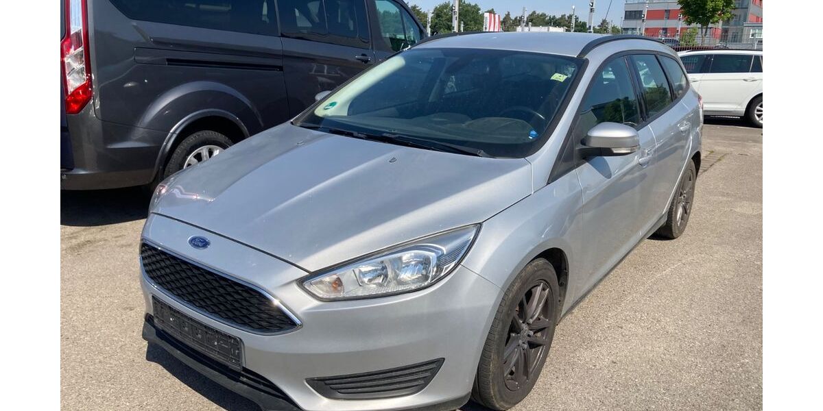 Ford Focus 220.000 km 2.990 &euro; Schwabach Bei Nürnberg 91126