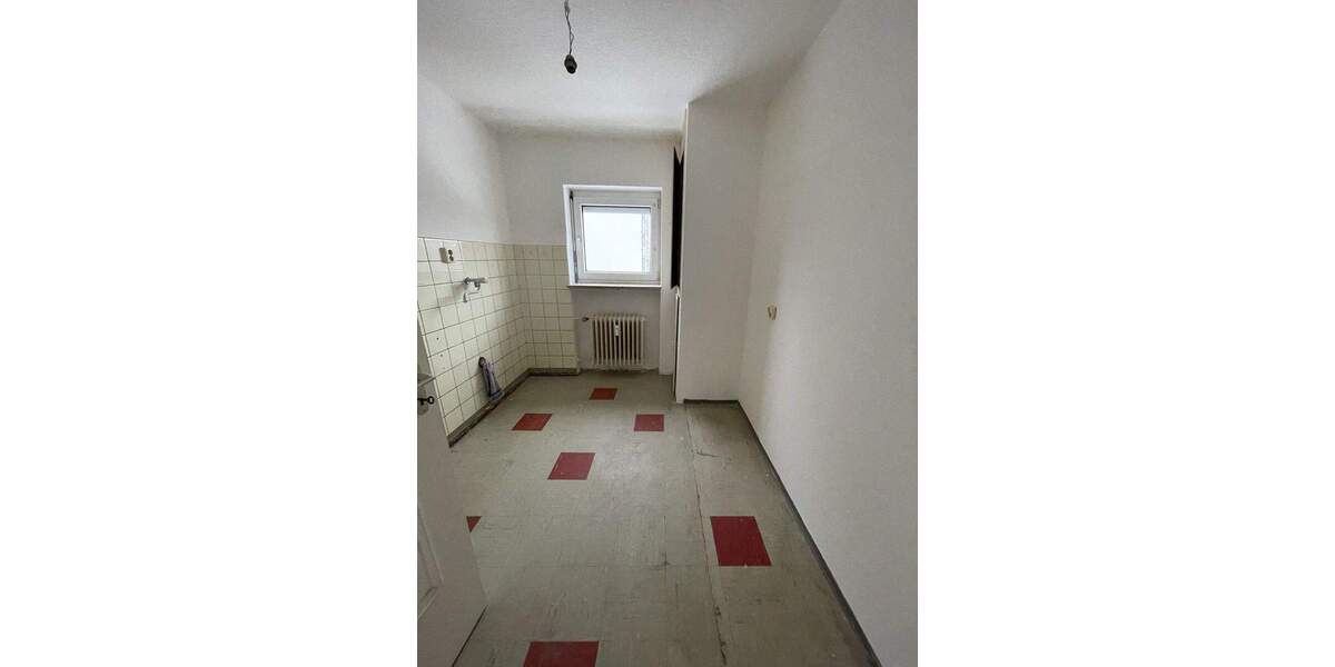 Etagenwohnung Nürnberg Großreuth b Schweinau - 3 Zimmer, 65 m&sup2;, 209.000&euro; | Angebot:25667638