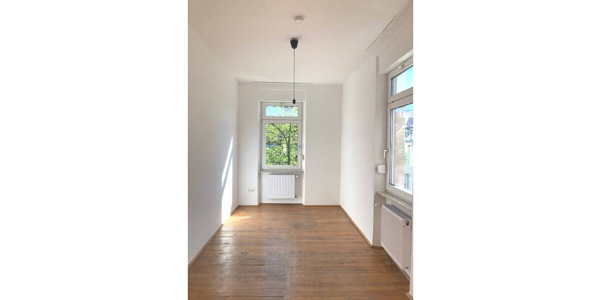 Etagenwohnung Nürnberg St Johannis - 5 Zimmer, 150 m&sup2;, 1.550&euro; | Angebot:26799159