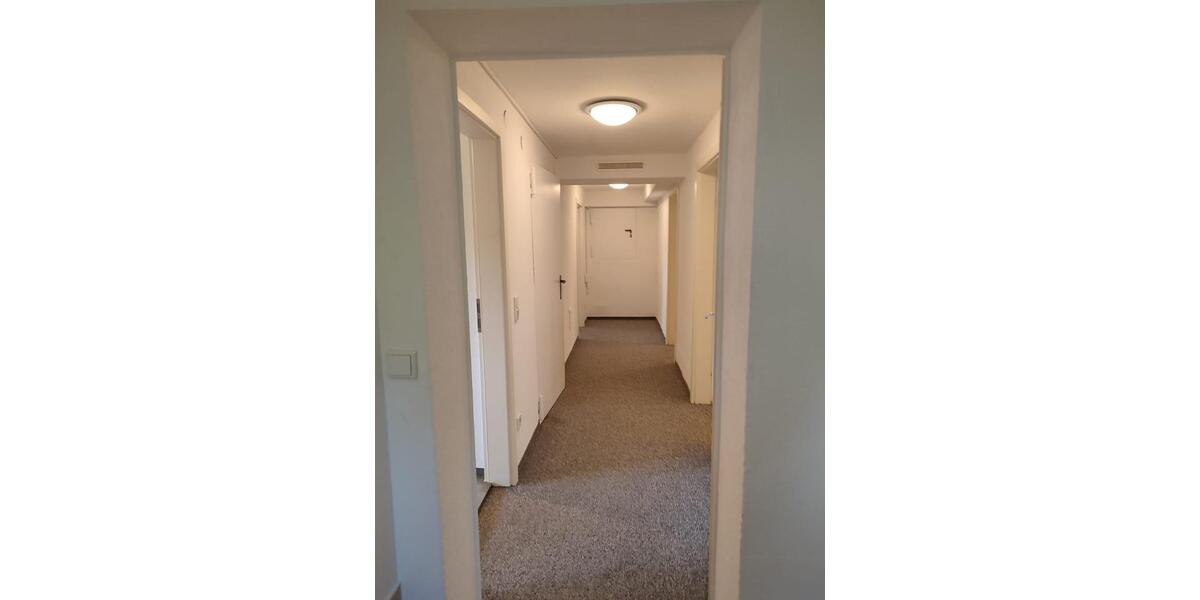 Etagenwohnung Langenzenn - 2.5 Zimmer, 70 m&sup2;, 630&euro; | Angebot:25807271