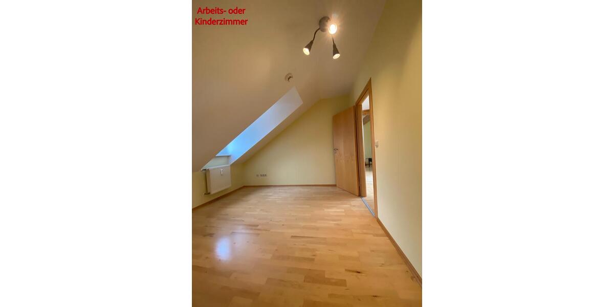 Dachgeschoßwohnung Nürnberg Holzheim - 3 Zimmer, 87 m&sup2;, 1.100&euro; | Angebot:25853955