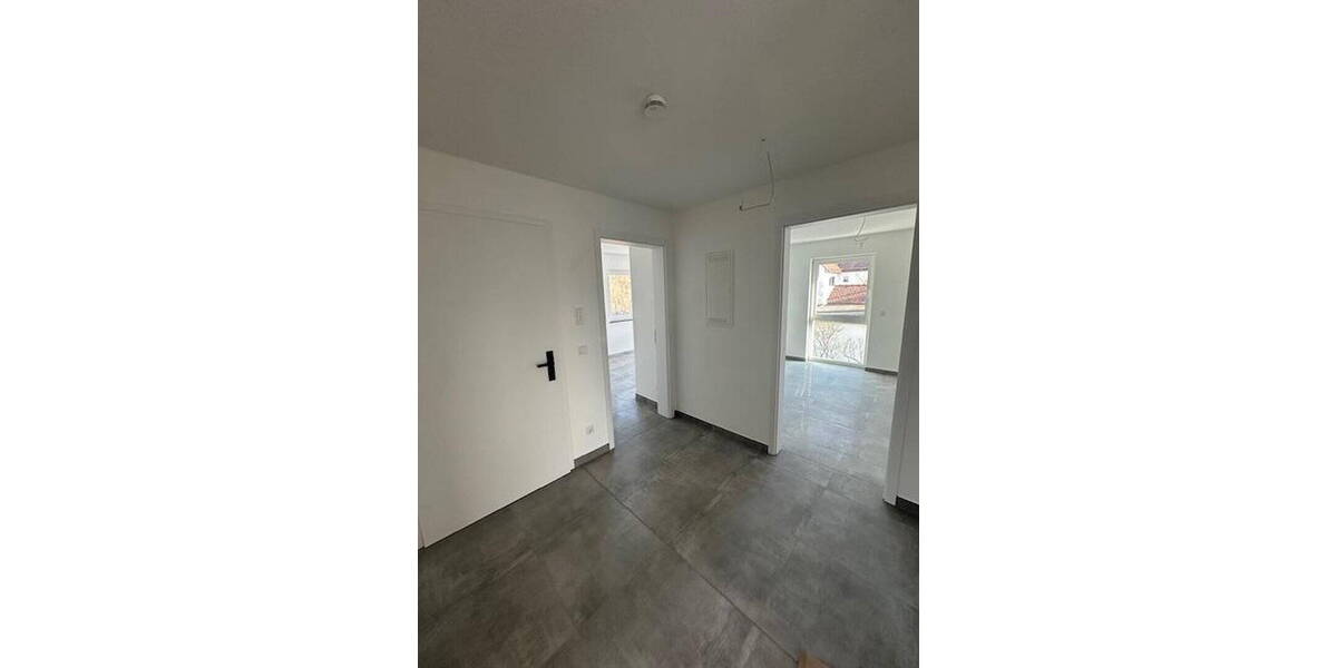 Etagenwohnung Fürth Stadeln - 3 Zimmer, 87 m&sup2;, 1.375&euro; | Angebot:25910341