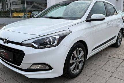 Hyundai i20 154.800 km 7.400 &euro; Roth 91154