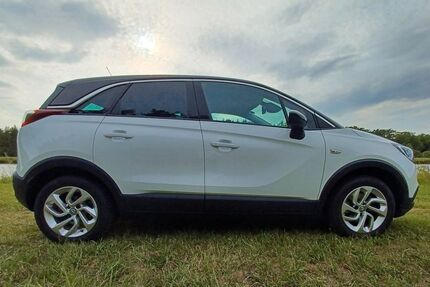 Opel Crossland (X) 96.500 km 8.450 &euro; Erlangen 91054