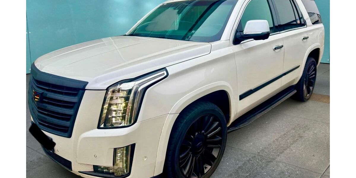 Cadillac Escalade 129.000 km 39.850 &euro; Nürnberg 90411