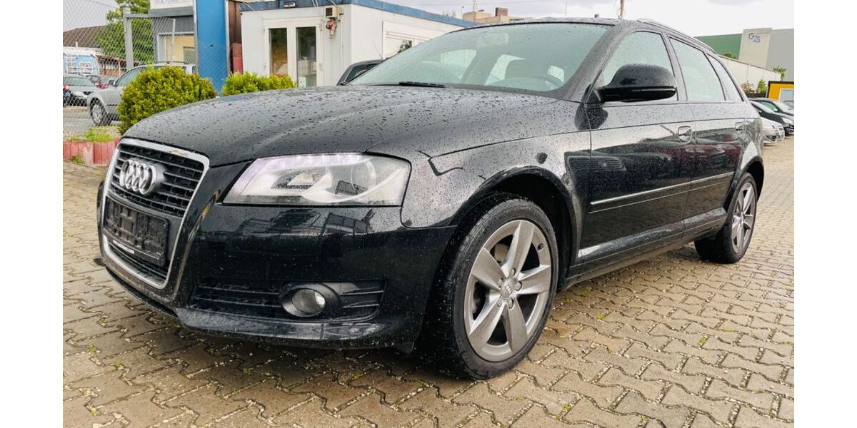 Audi A3 202.000 km 3.990 &euro; Nürnberg 90431
