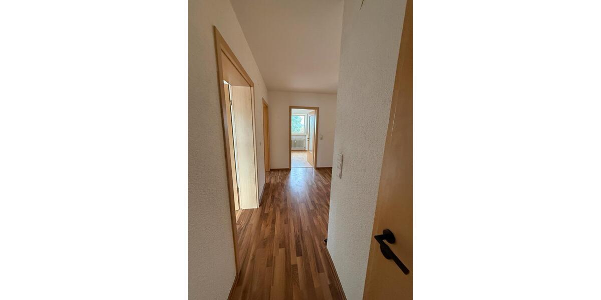 Etagenwohnung Forchheim - 4 Zimmer, 250.000&euro; | Angebot:23082525