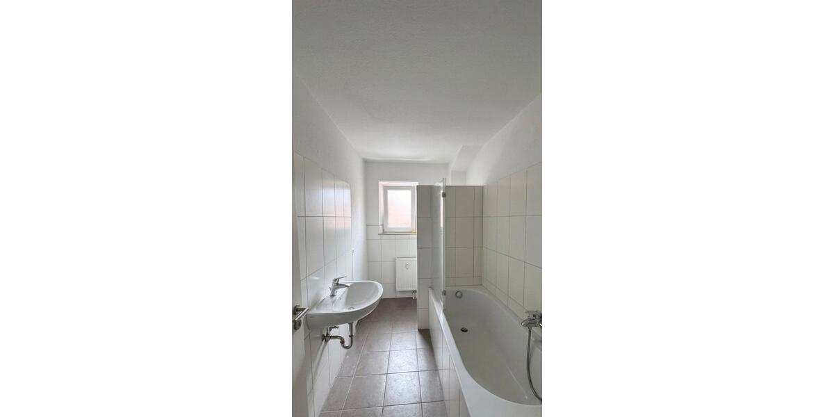 Hochparterre Nürnberg Eberhardshof - 1 Zimmer, 45 m&sup2;, 670&euro; | Angebot:25860451