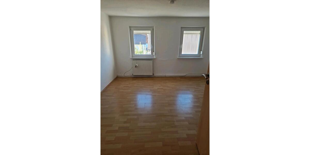 Dachgeschoßwohnung Forchheim - 3 Zimmer, 75 m&sup2;, 800&euro; | Angebot:26637317