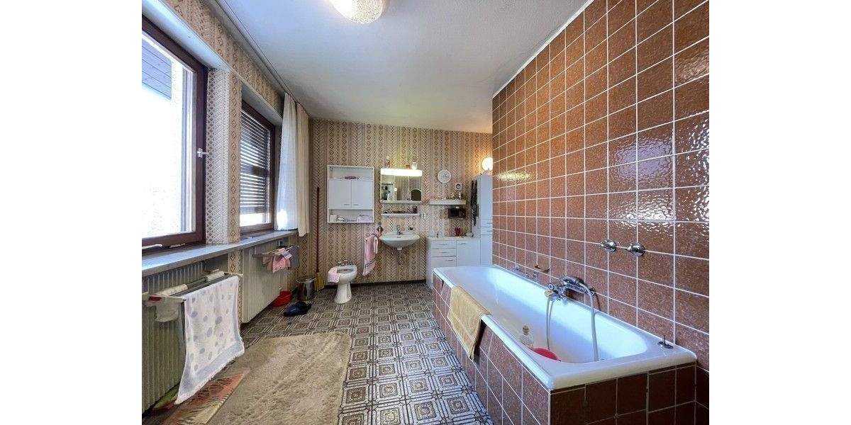 Einfamilienhaus Altdorf-OT Röthenbach - 5 Zimmer, 226 m&sup2;, 682.000&euro; | Angebot:25779743