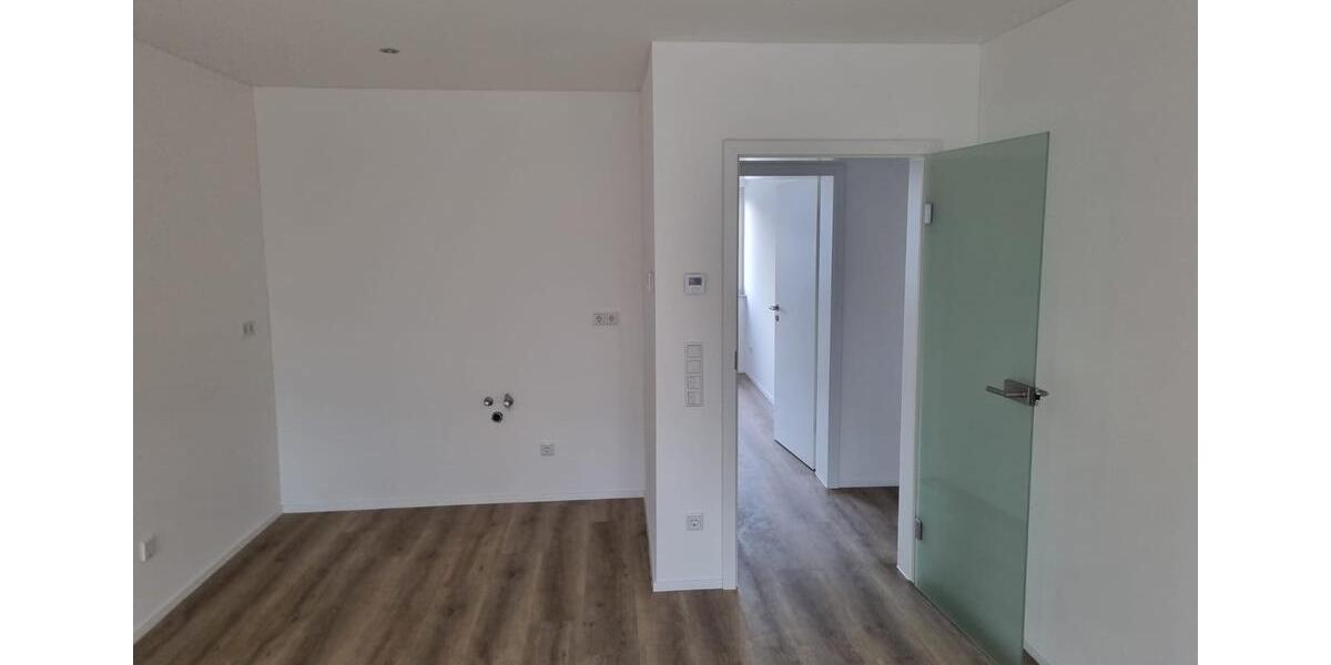 Etagenwohnung Neustadt an der Aisch - 3 Zimmer, 75 m&sup2;, 1.050&euro; | Angebot:25971873