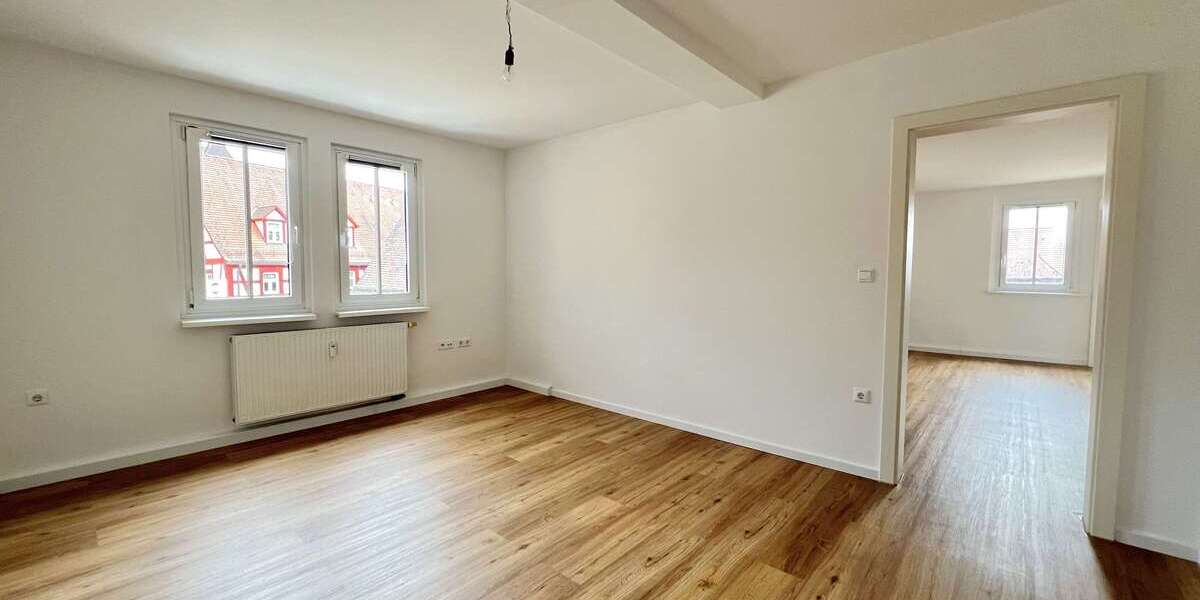 Etagenwohnung Wendelstein Großschwarzenlohe - 4 Zimmer, 106 m&sup2;, 1.000&euro; | Angebot:25893818