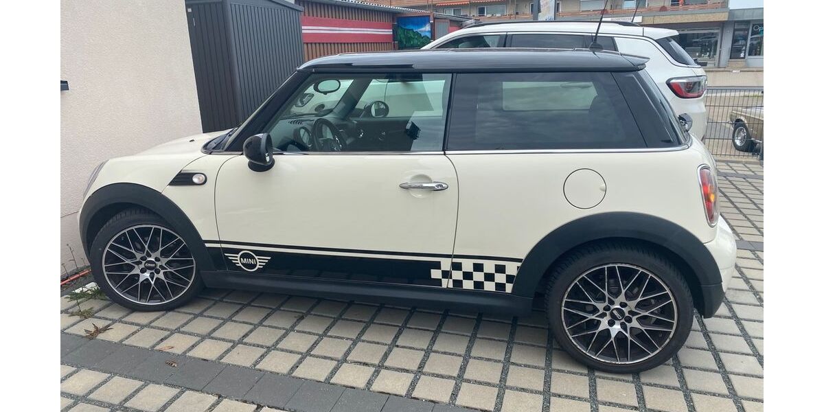 Mini Cooper 232.000 km 2.990 &euro; Veitsbronn 90587