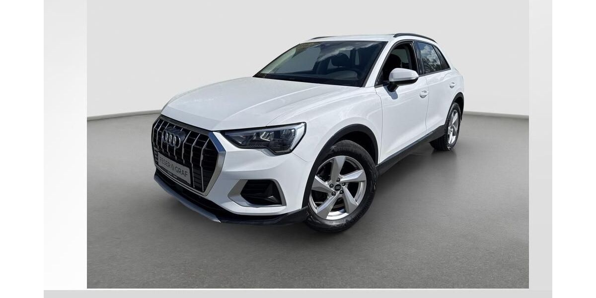 Audi Q3 71.590 km 26.480 &euro; Cadolzburg 90556