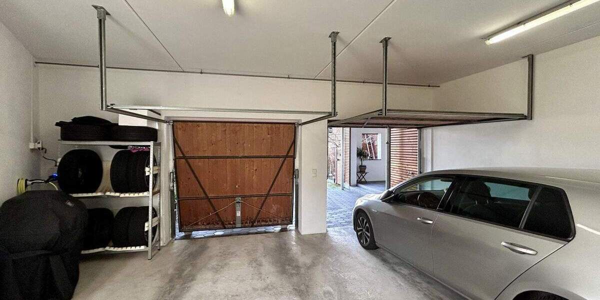 Mehrfamilienhaus, Wohnhaus Langensendelbach - 7 Zimmer, 237 m&sup2;, 664.000&euro; | Angebot:25701556