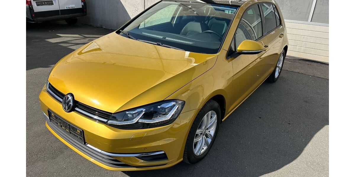 VW Golf 129.000 km 14.900 &euro; Nürnberg 90439