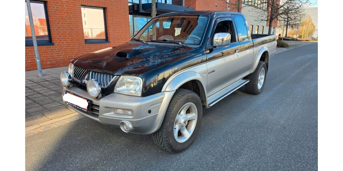 Mitsubishi L200 174.000 km 7.490 &euro; Nürnberg 90441