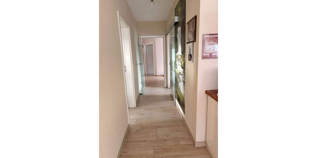 Bungalow Büchenbach - 4 Zimmer, 111 m&sup2;, 650.000&euro; | Angebot:25747997