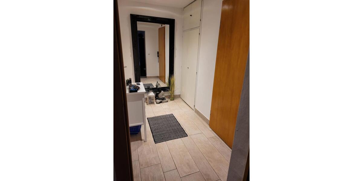 Etagenwohnung Erlangen Am Anger - 2.5 Zimmer, 96 m&sup2;, 1.190&euro; | Angebot:26625218