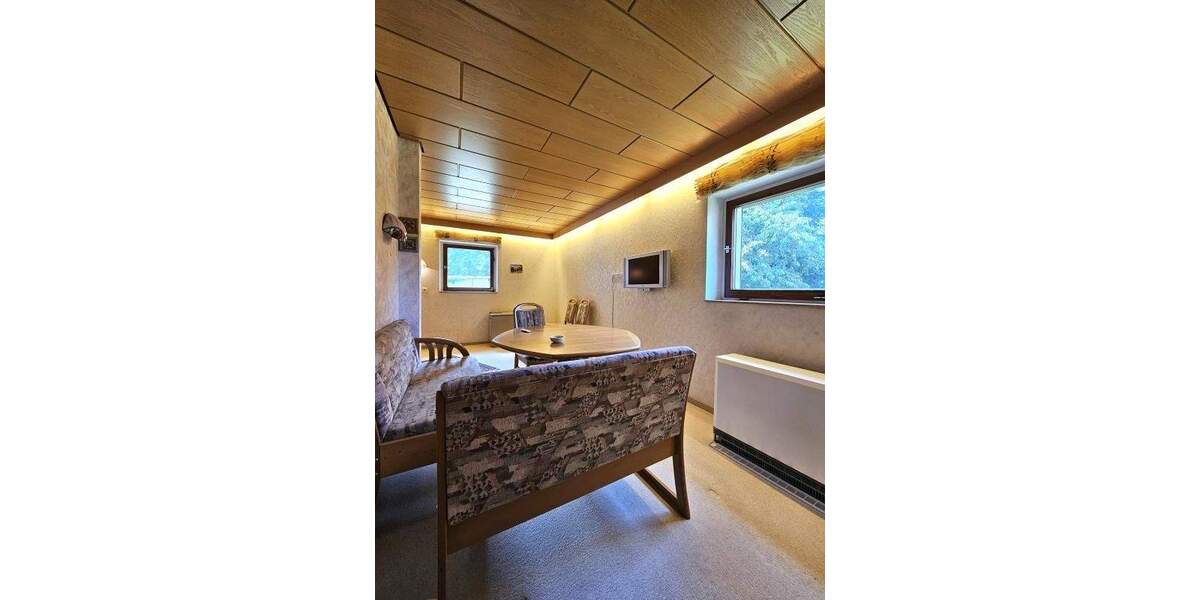 Etagenwohnung Neunkirchen - 3 Zimmer, 86 m&sup2;, 250.000&euro; | Angebot:25699450